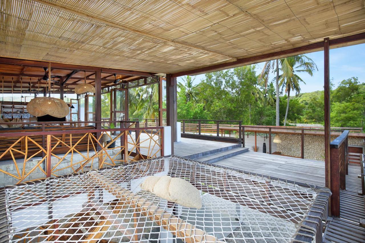 Villa Sakura. Luxury 3 Bedroom Villa. Selong Belanak Bagian luar foto